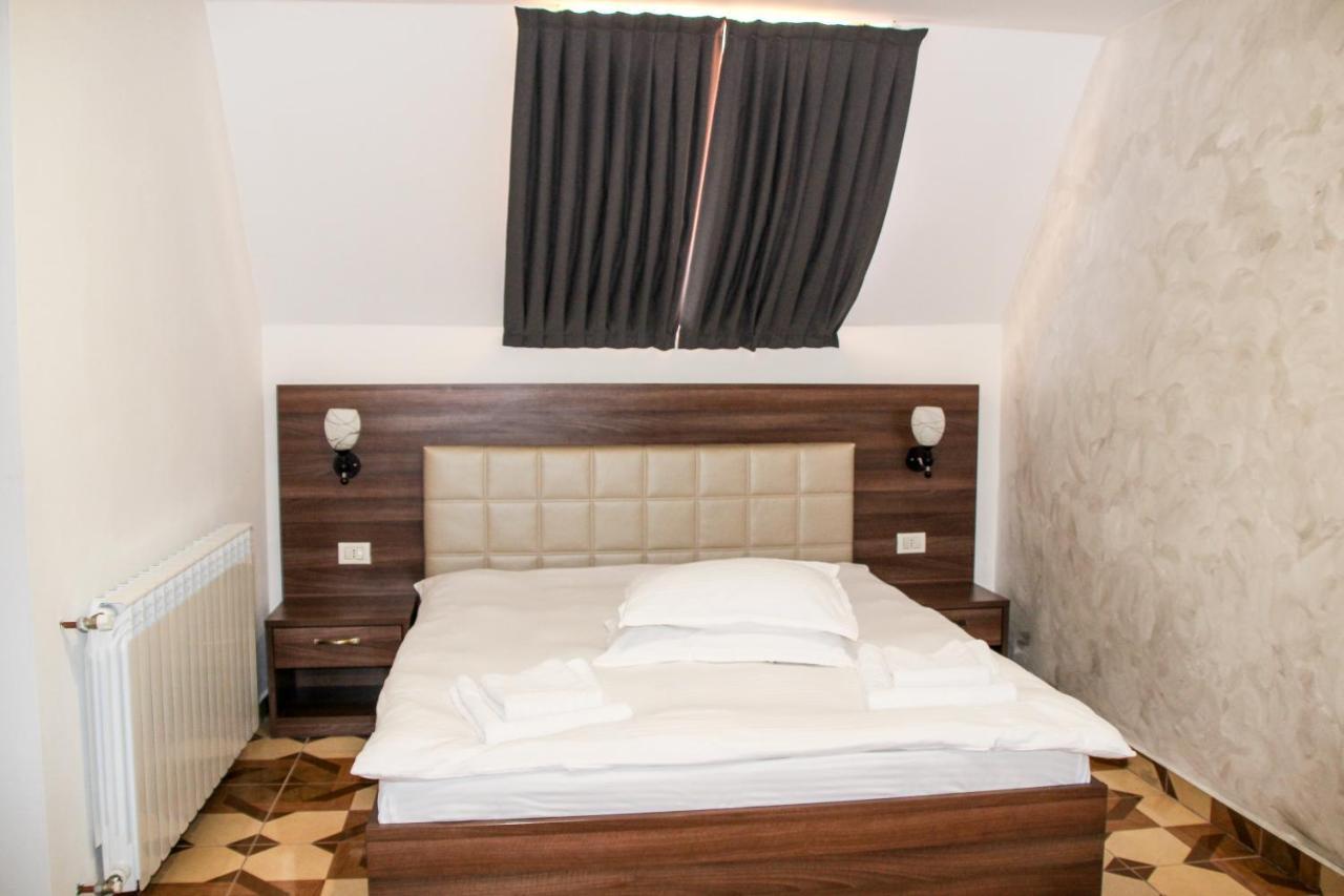 Hotel Corina Borşa Εξωτερικό φωτογραφία