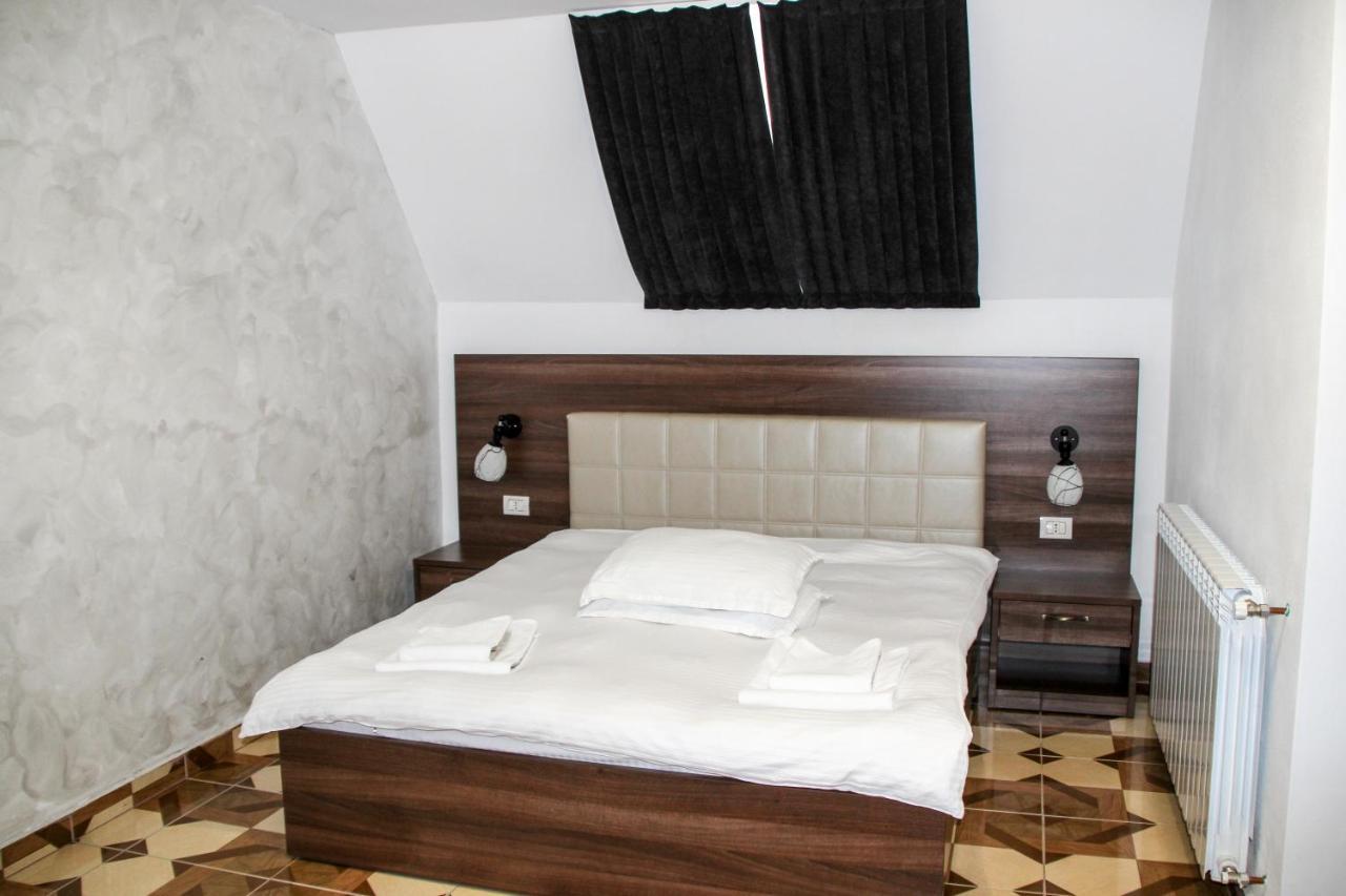 Hotel Corina Borşa Εξωτερικό φωτογραφία